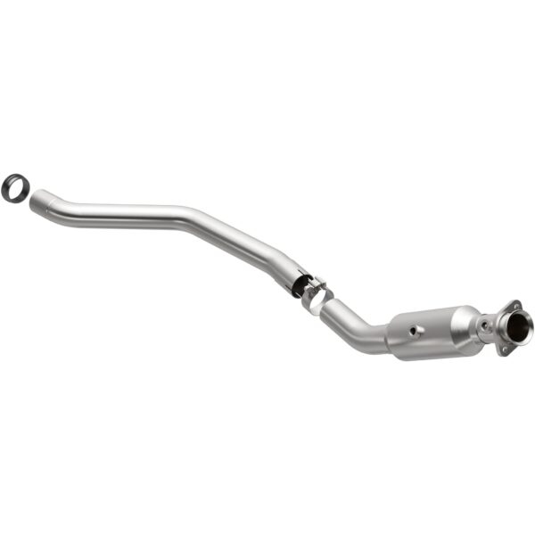 MagnaFlow California Grade CARB Compliant Direct-Fit Catalytic Converter 5551485