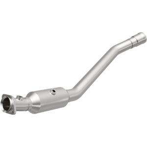 MagnaFlow California Grade CARB Compliant Direct-Fit Catalytic Converter 5551486