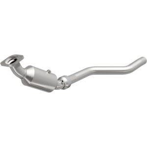 MagnaFlow California Grade CARB Compliant Direct-Fit Catalytic Converter 5561244