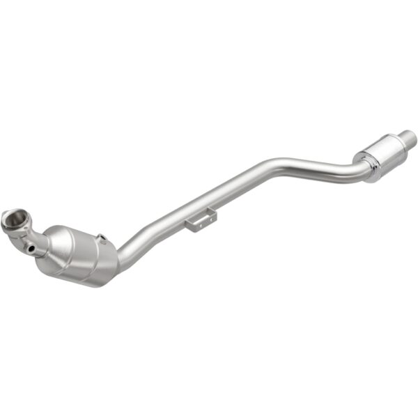 MagnaFlow California Grade CARB Compliant Direct-Fit Catalytic Converter 5561265