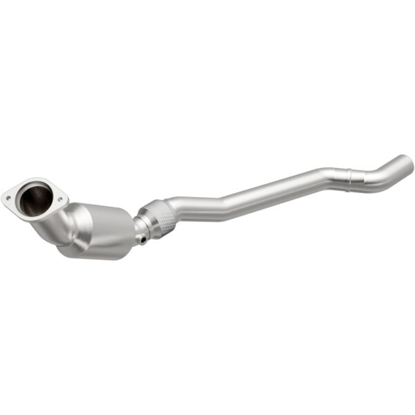 MagnaFlow California Grade CARB Compliant Direct-Fit Catalytic Converter 5561585