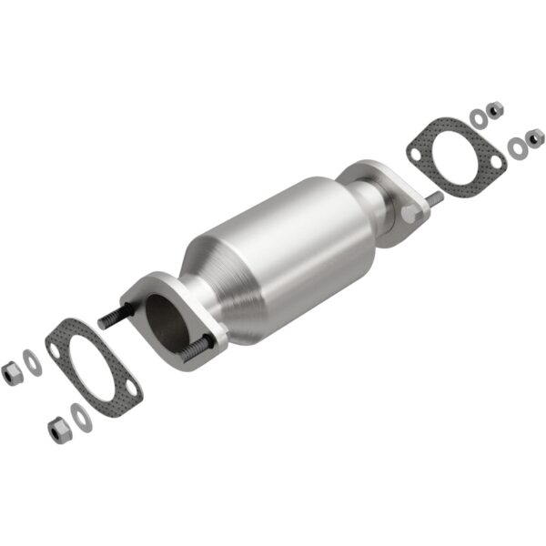 MagnaFlow 2009 Hyundai Genesis California Grade CARB Compliant Direct-Fit Catalytic Converter