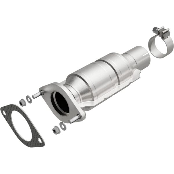 MagnaFlow 2011-2012 Chevrolet Malibu California Grade CARB Compliant Direct-Fit Catalytic Converter