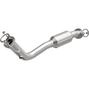 MagnaFlow 2013-2016 Toyota RAV4 California Grade CARB Compliant Direct-Fit Catalytic Converter