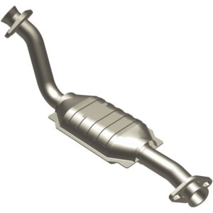 MagnaFlow Standard Grade Federal / EPA Compliant Direct-Fit Catalytic Converter 93384