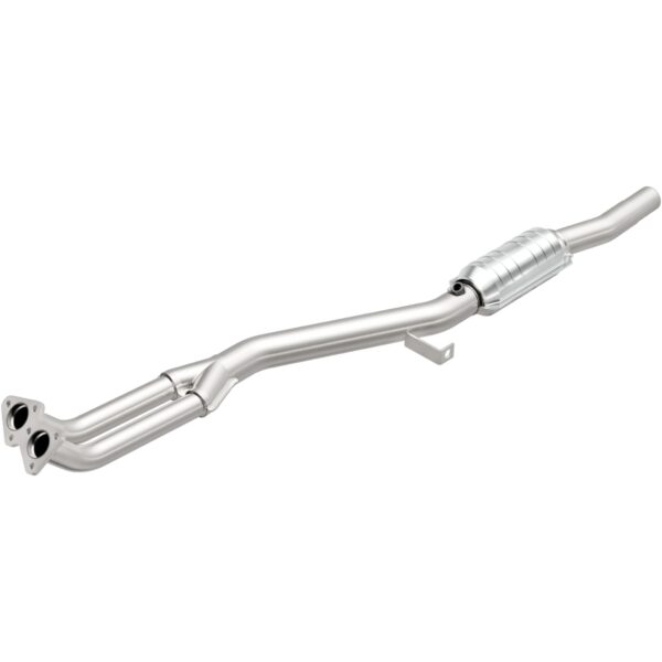 MagnaFlow Standard Grade Federal / EPA Compliant Direct-Fit Catalytic Converter 93685