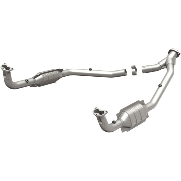 MagnaFlow HM Grade Federal / EPA Compliant Direct-Fit Catalytic Converter 93690