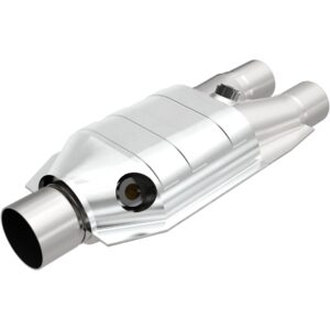 MagnaFlow HM Grade Federal / EPA Compliant Universal Catalytic Converter 99667HM